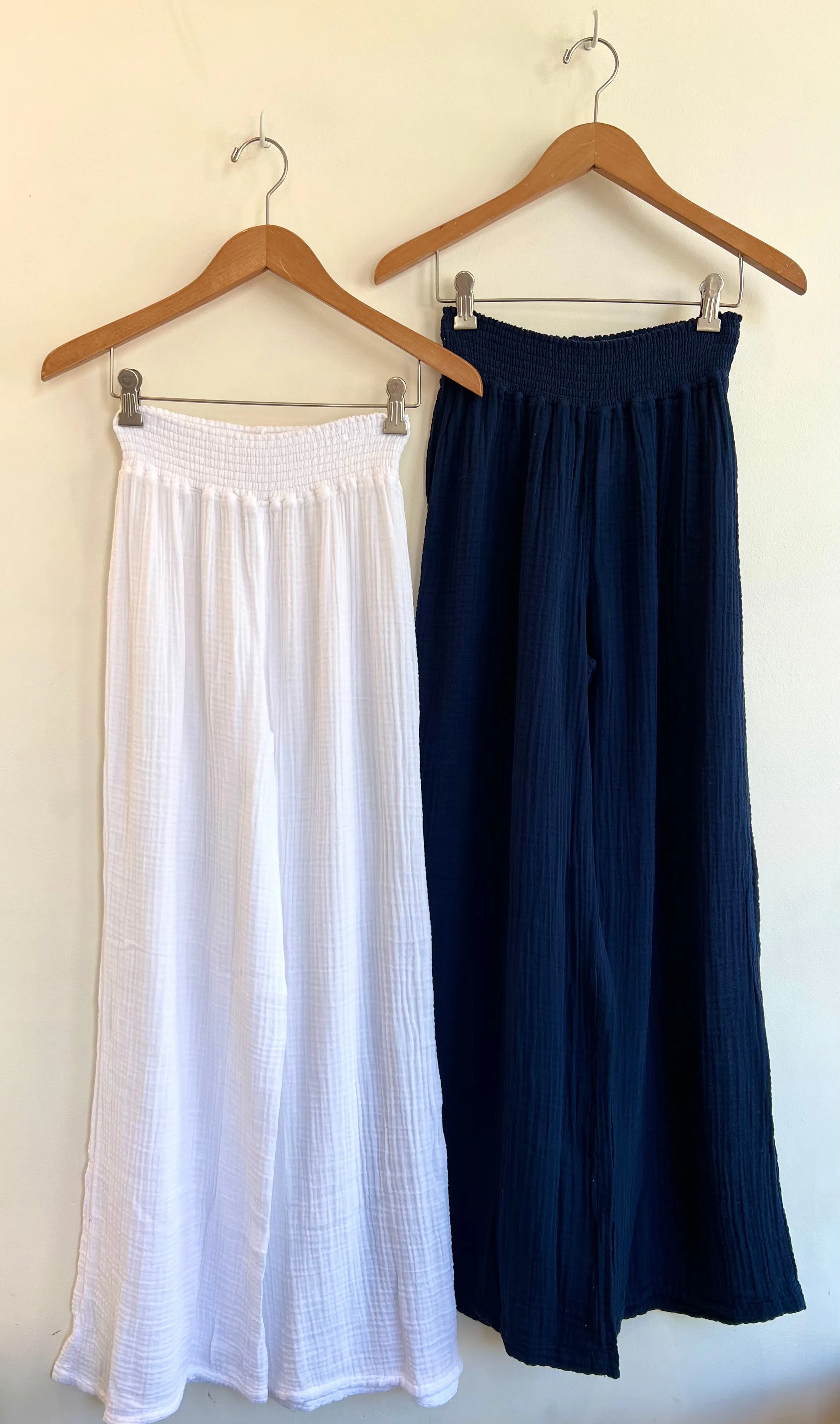 susie smocked wide leg pant